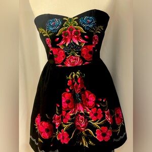 Black, Vibrant Pink Night Dress